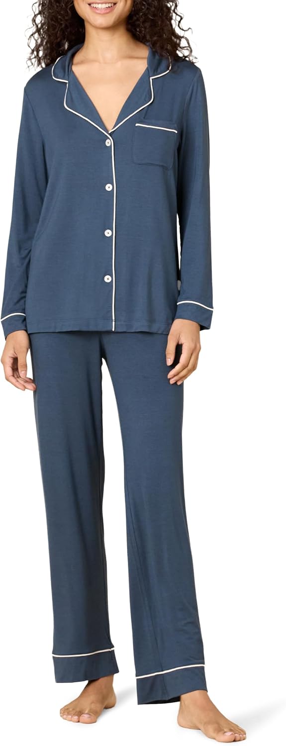 Amazon Essentials x Sofia Grainge Damen Pyjama-Set aus elastischem Modal mit langärmeligem Oberteil mit Knopfleiste vorn und langer Hose