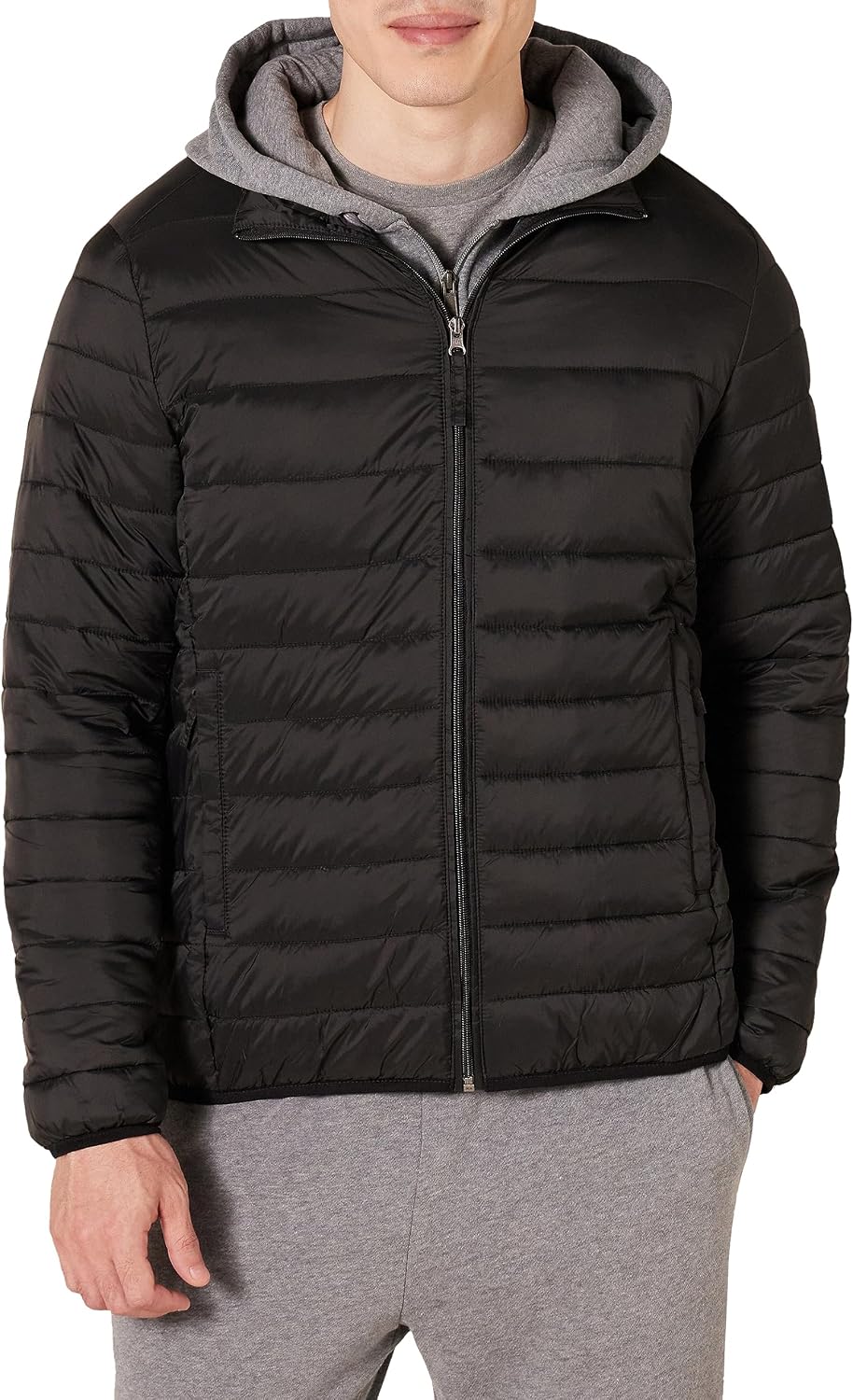 Amazon Essentials Herren Regular Fit Leichte Wasserabweisende Verstaubare Steppjacke (Erhältlich in Big & Tall)